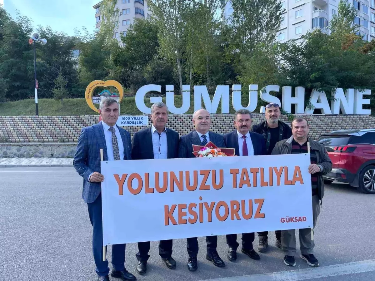 Yolculara Yöresel İkram