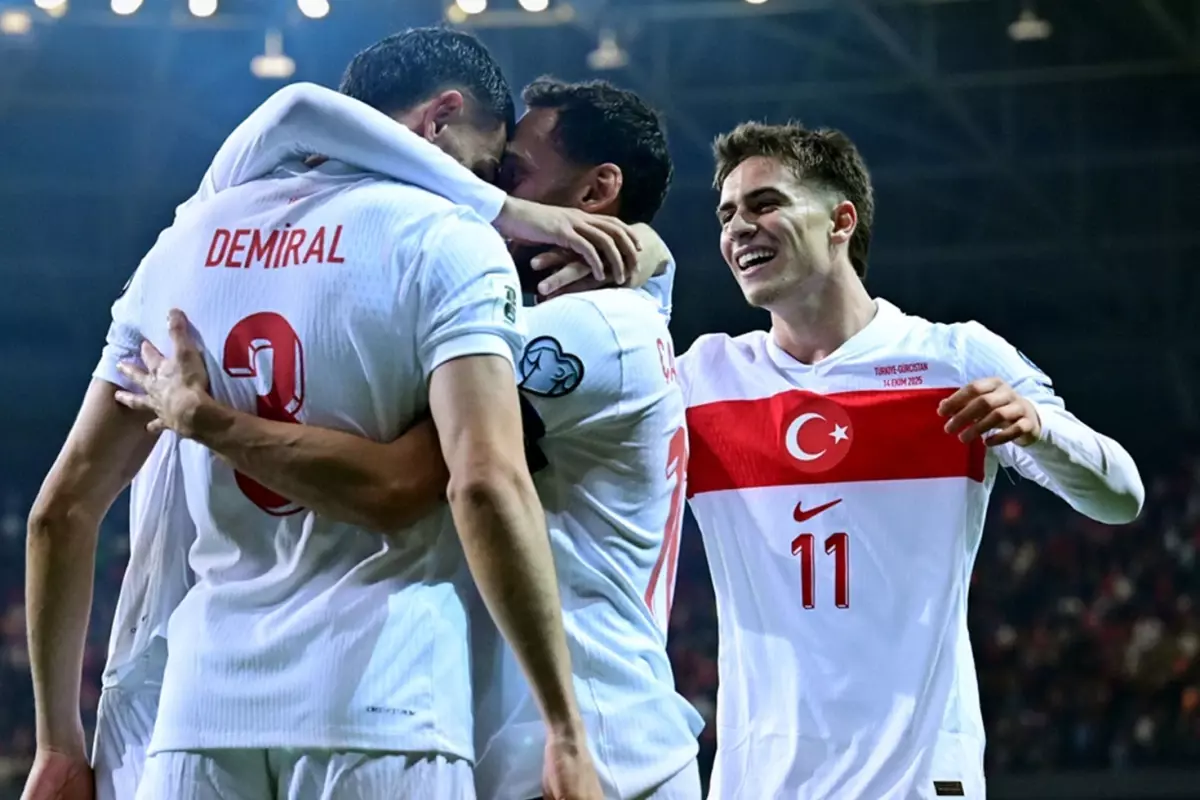 Türkiye, Dünya Kupası\'na direkt katılabilir! Tüm gözler o maçta