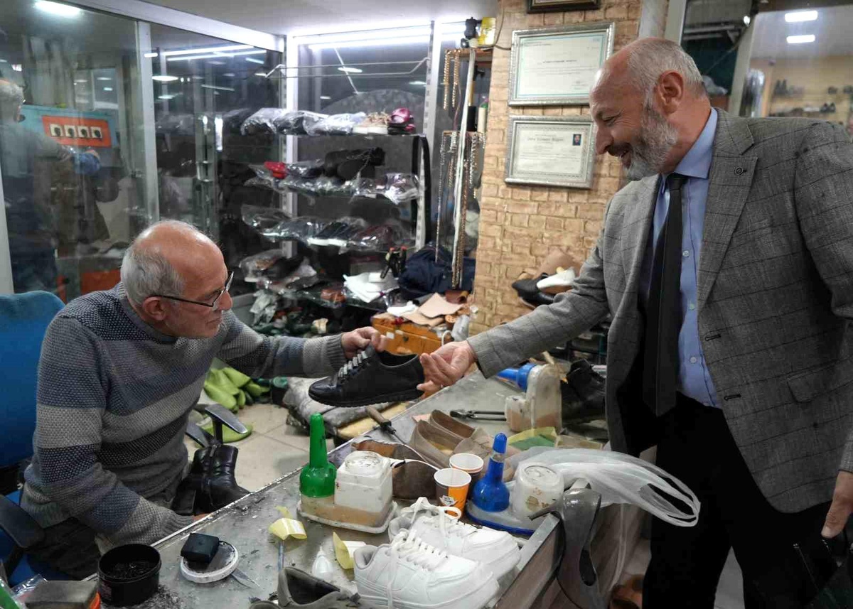 Sonbahar ile Ayakkabı Tamircileri Hareketlendi
