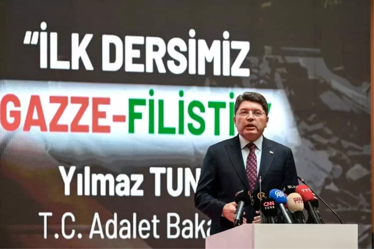 Bakan Tunç\'tan Filistin Çağrısı