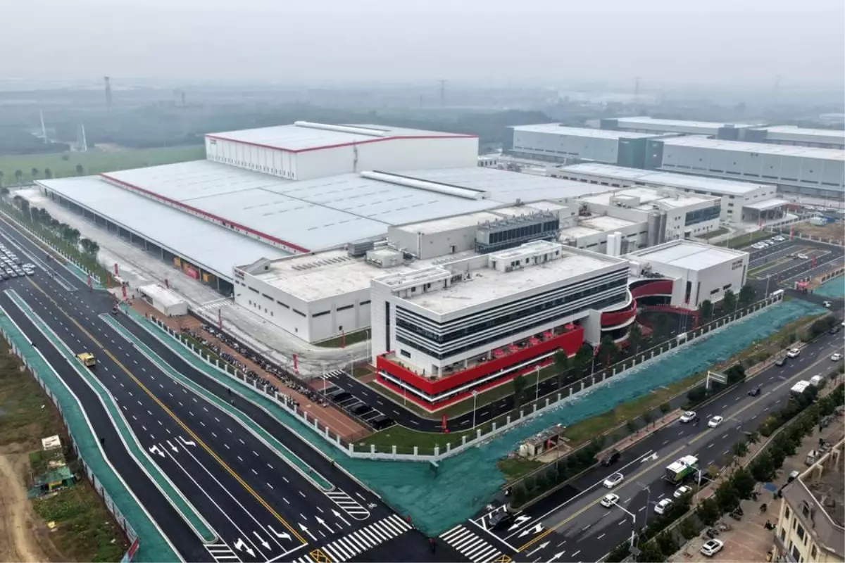 Coca-Cola\'nın Yeni Fabrikası Zhengzhou\'da Açıldı