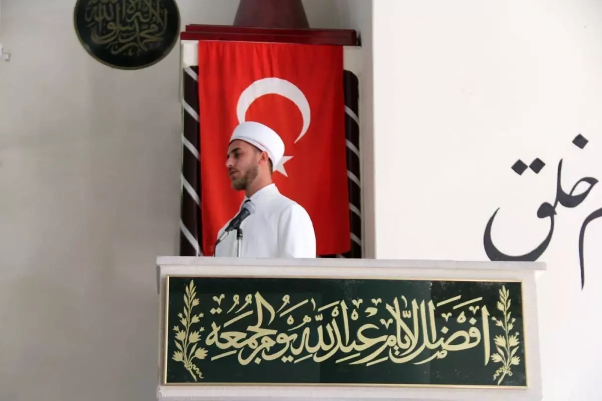 Sünnet-i Seniyye\'nin Önemi Vurgulandı