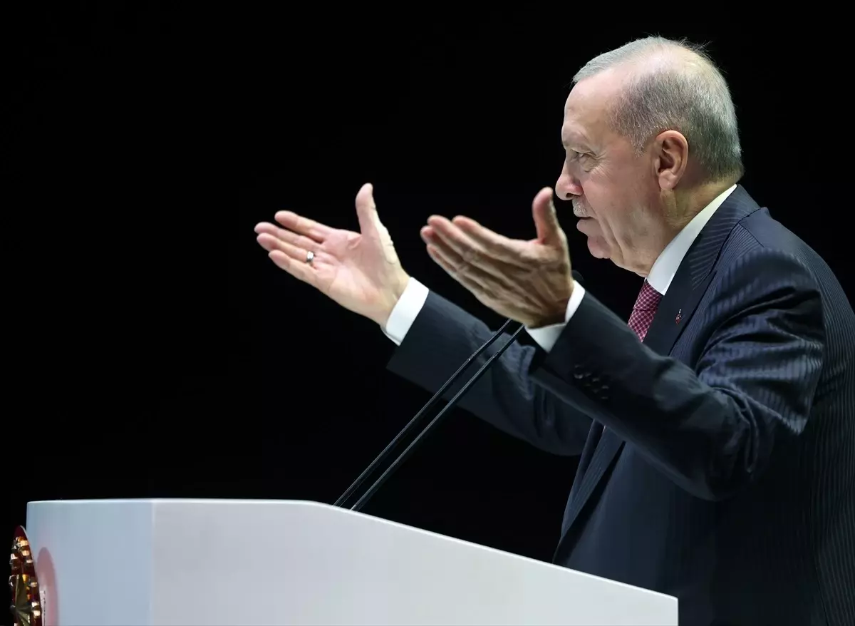 Cumhurbaşkanı Erdoğan, Türkiye-Afrika 5. İş ve Ekonomi Forumu\'nda konuştu: (1)