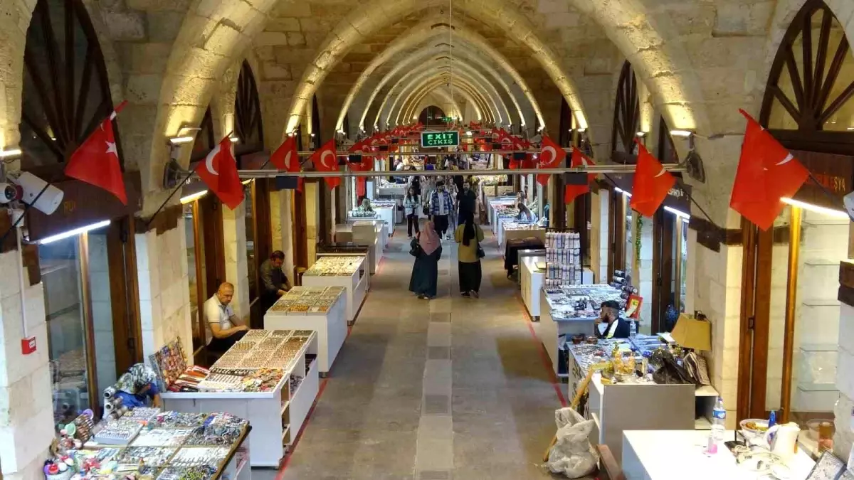 Zincirli Bedesten Yeniden Açıldı