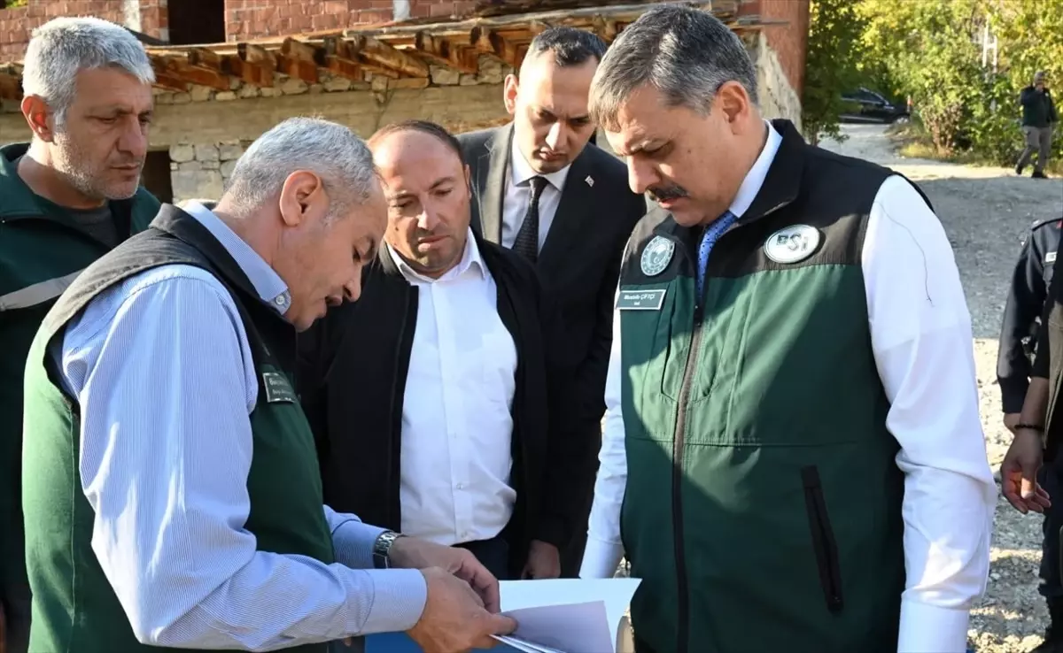 Vali Çiftçi, Tortum ve Uzundere\'de İncelemelerde Bulundu