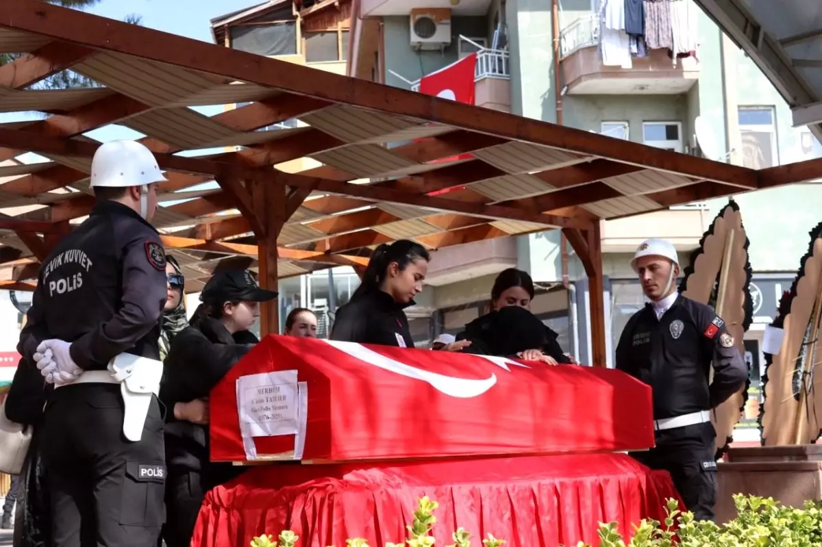 Kalp Krizi Sonucu Hayatını Kaybeden Gazi Polis Memuru Casim Tatlıer Son Yolculuğuna Uğurlandı