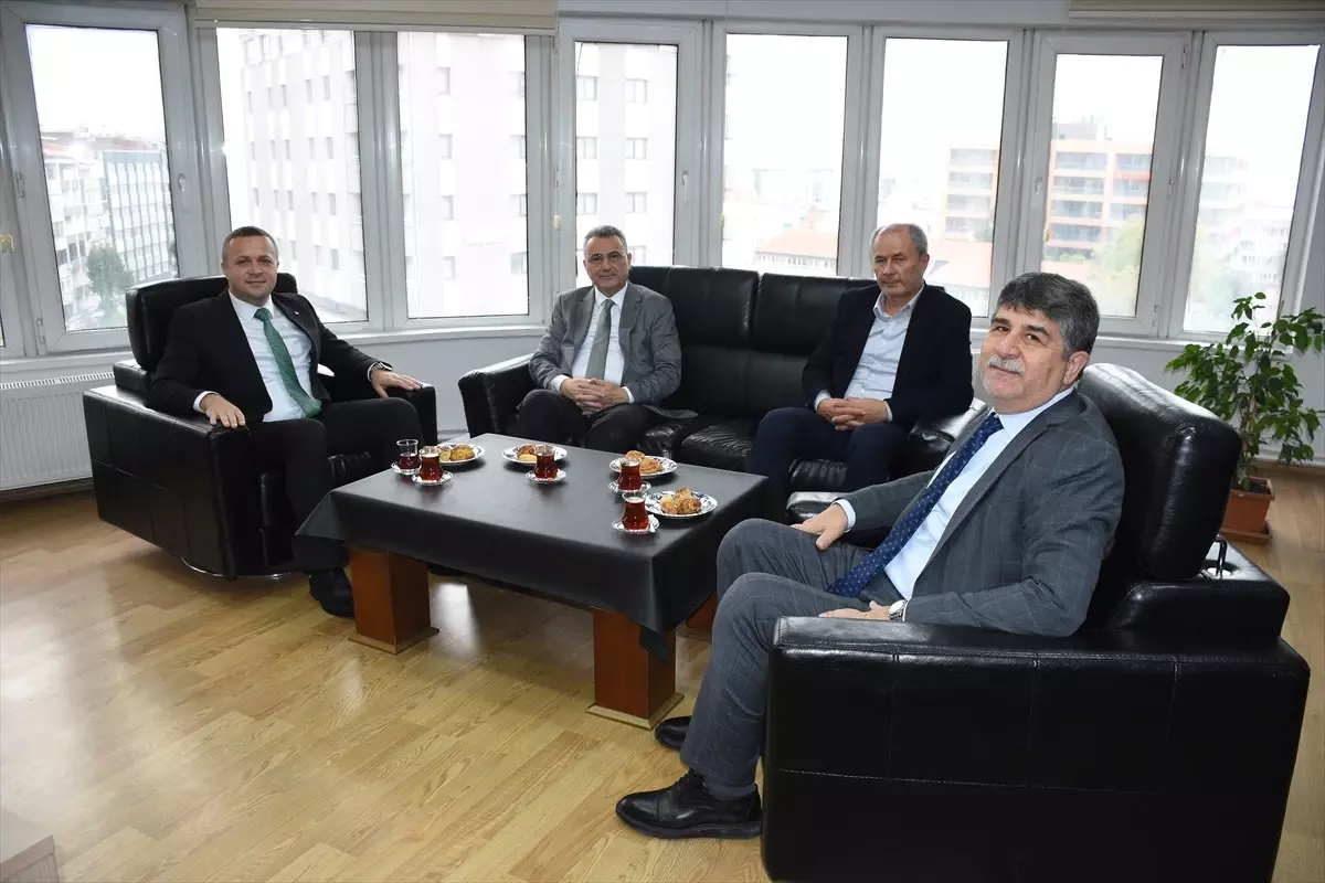 Başkan Kurnaz\'dan AA Bölge Müdürü\'ne Ziyaret