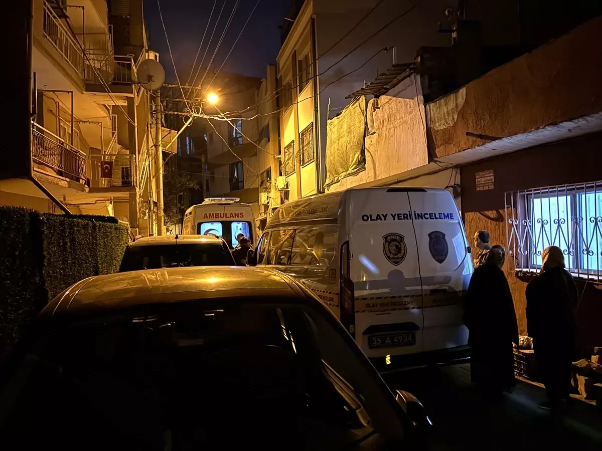 Bornova\'da Eşini Vuran Koca Tutuklandı