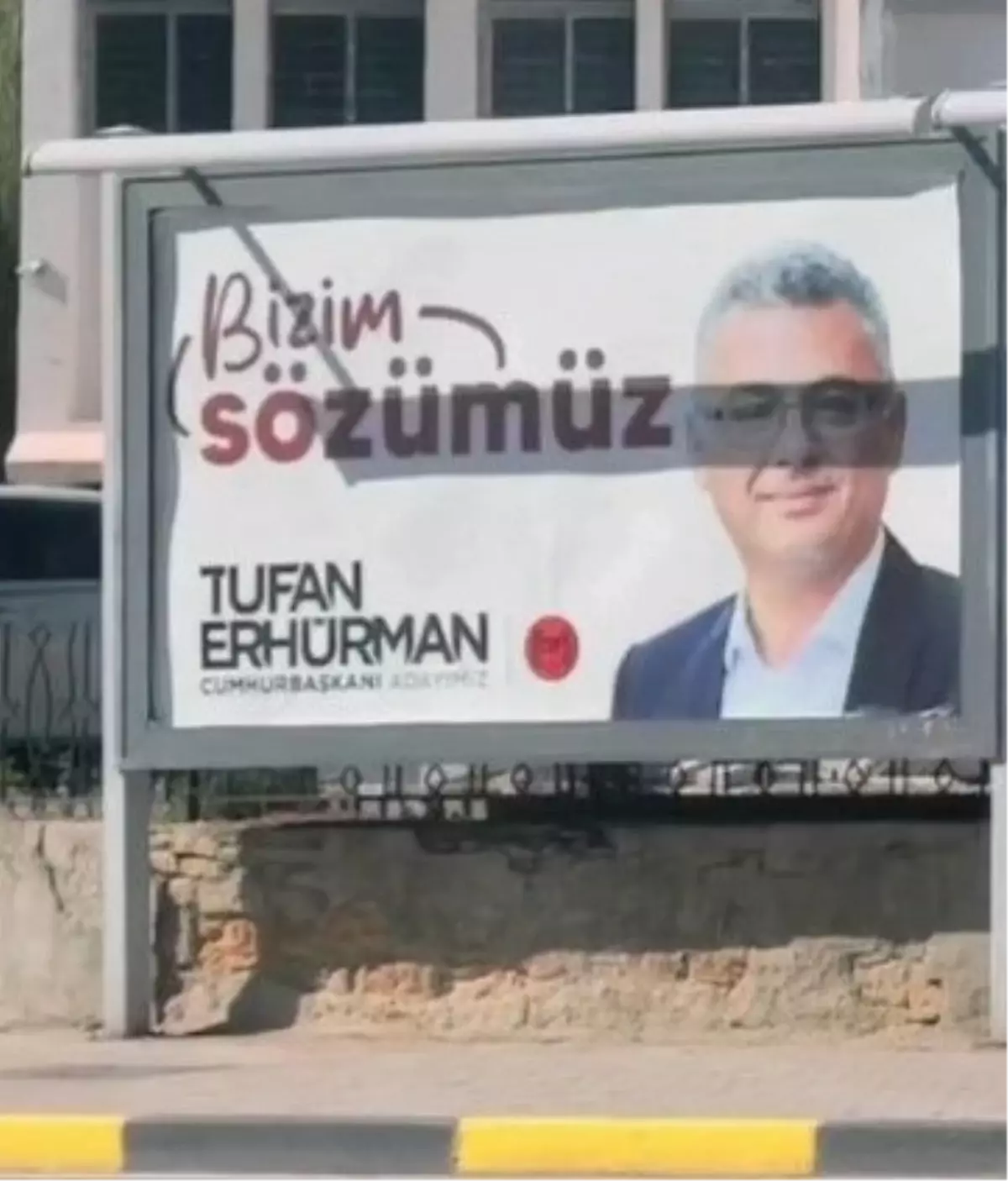 KKTC\'de Cumhurbaşkanı Seçimi İçin 8 Aday Yarışıyor