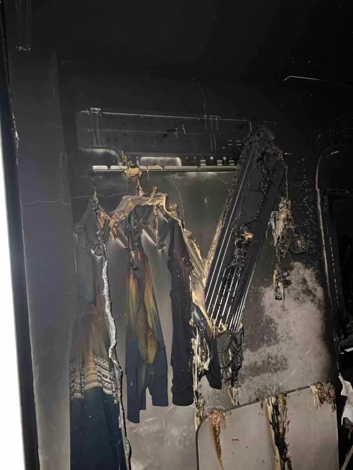 Kuşadası\'nda Yangın: 1 Ölü