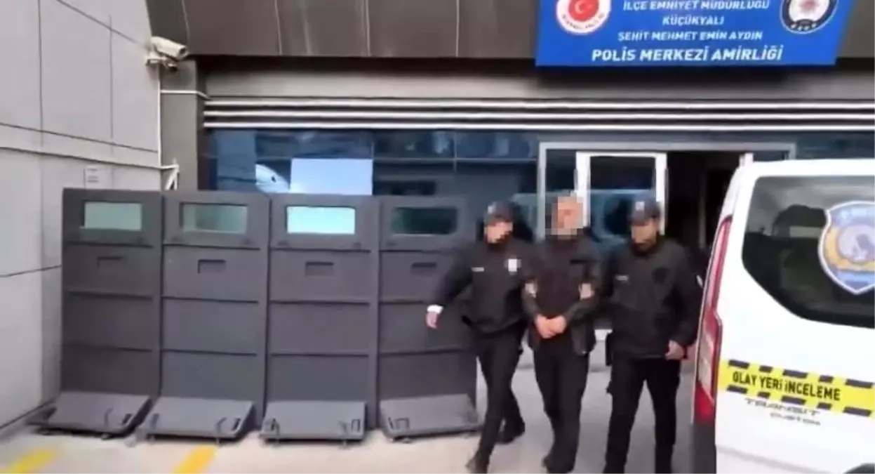 Pompalı Tüfekle Kuaföre Saldırı!