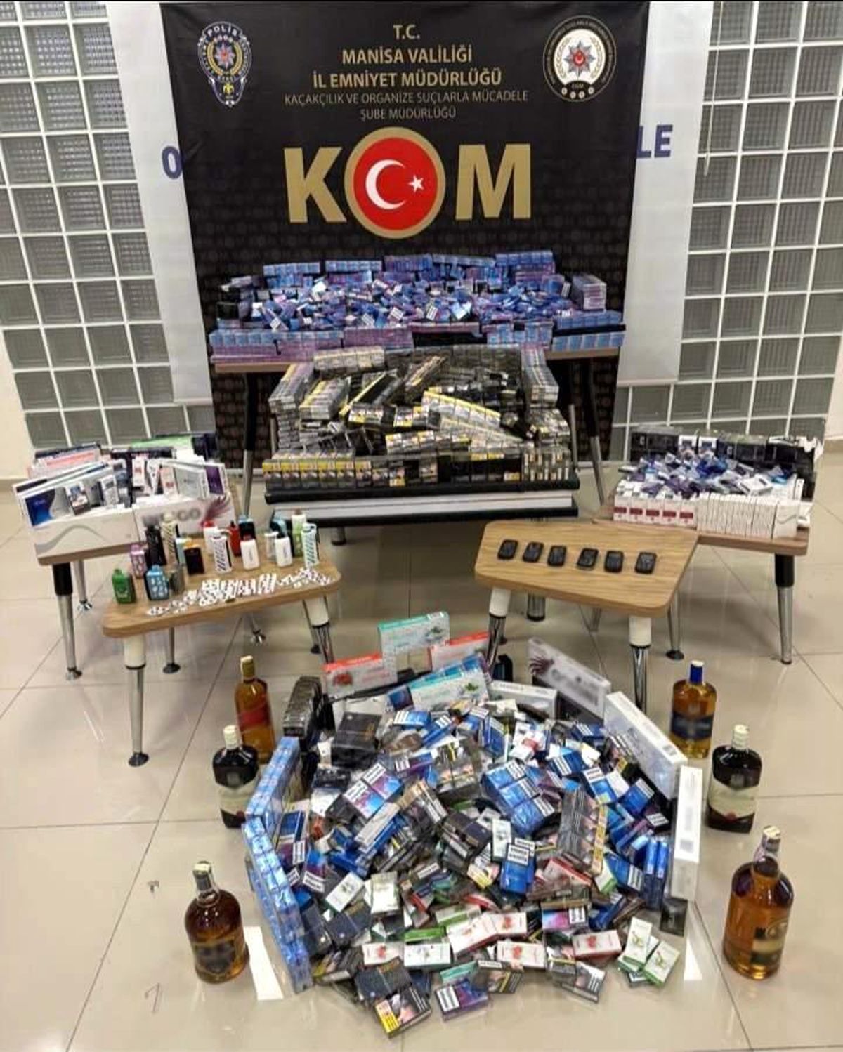Manisa\'da Kaçakçılık Operasyonu