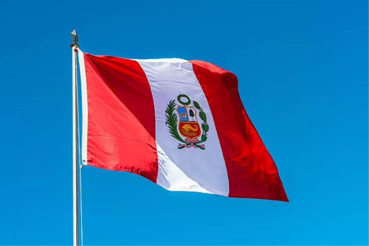 Peru\'da Hükümet Karşıtı Protestolar: 1 Ölü, 102 Yaralı