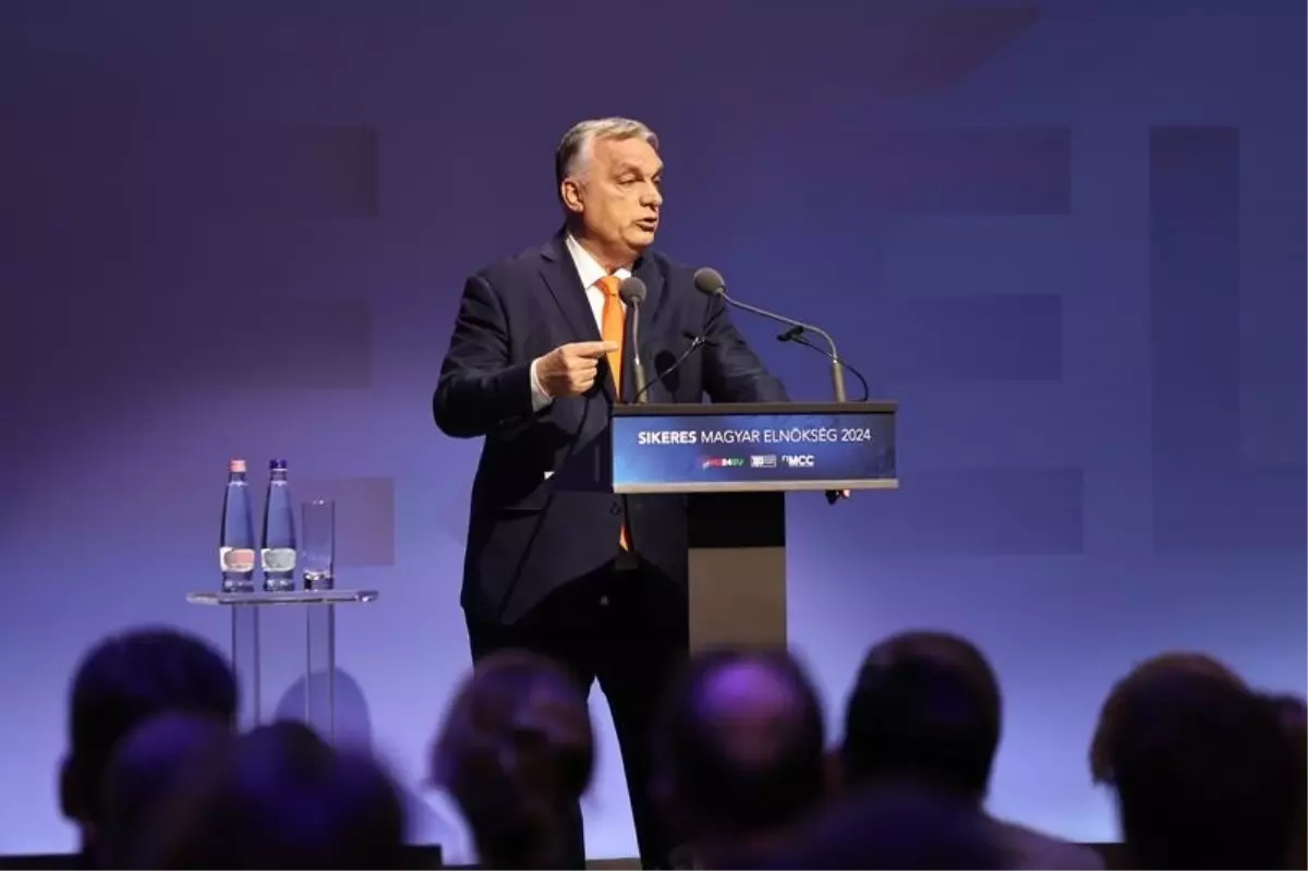 Putin, Orban ile Zirve Öncesi Görüştü