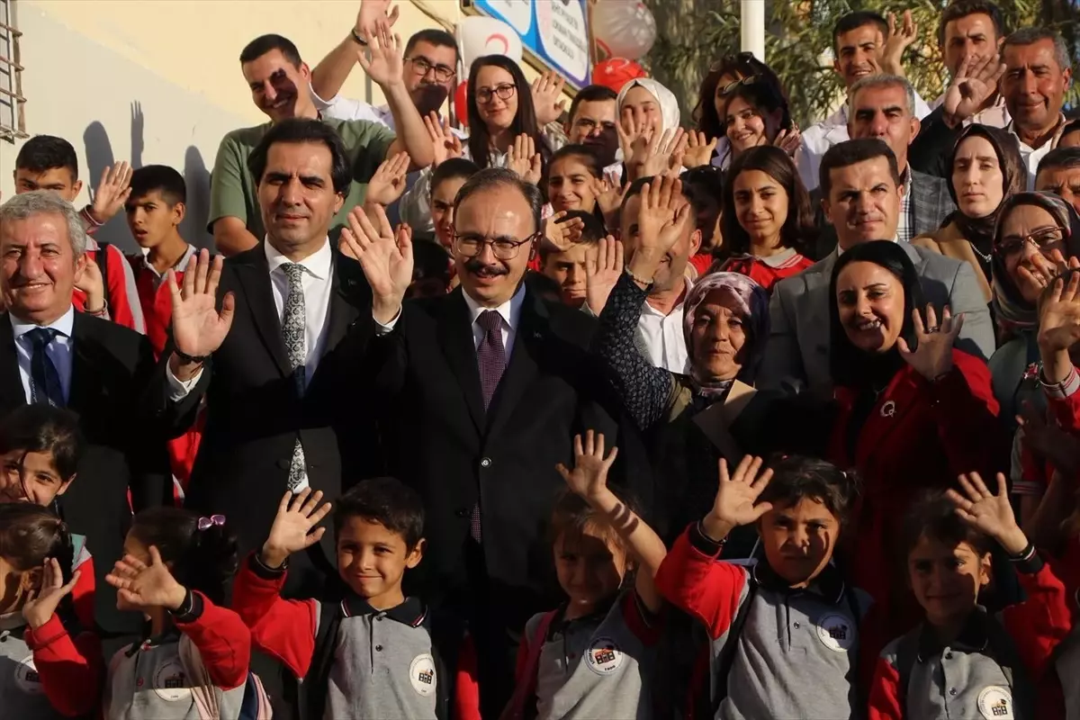 Siirt\'te "Şehitler Kütüphanesi" törenle açıldı