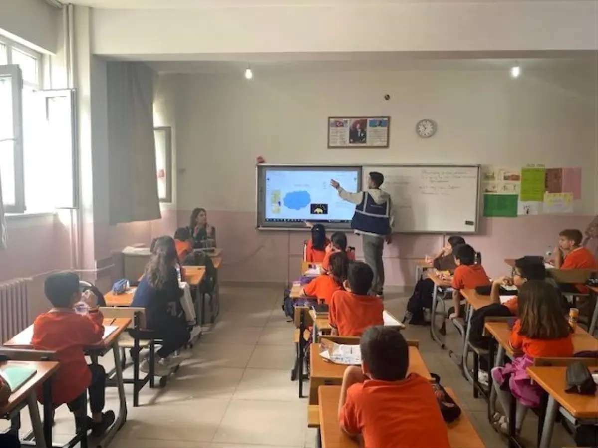 Tunceli\'de Kooperatifçilik Eğitimi