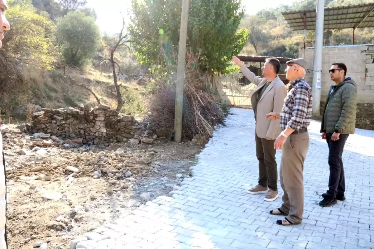 Yenipazar\'da Yol ve Çevre Düzenleme Çalışmaları Devam Ediyor