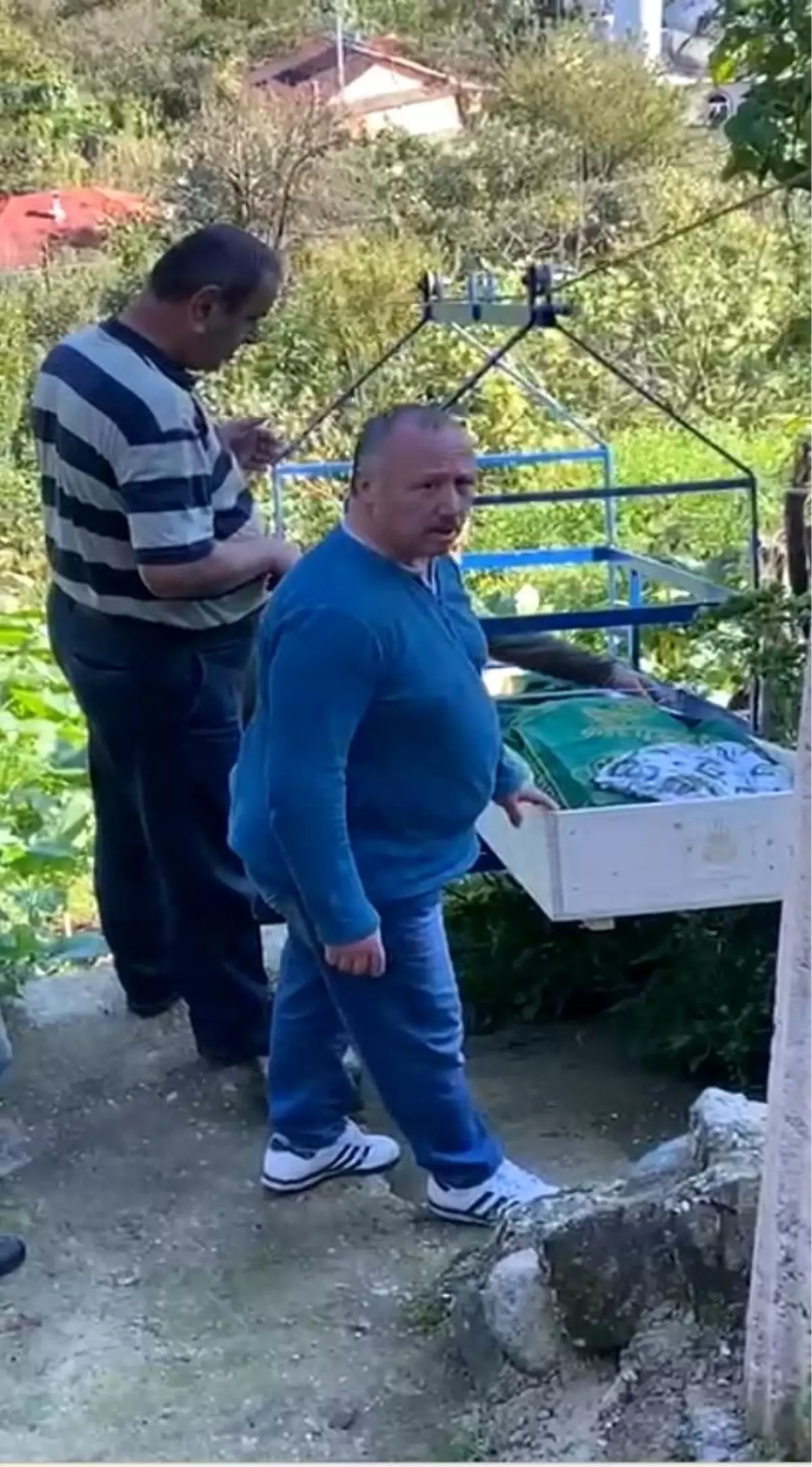 Giresun\'da Cenaze Teleferikle Taşındı