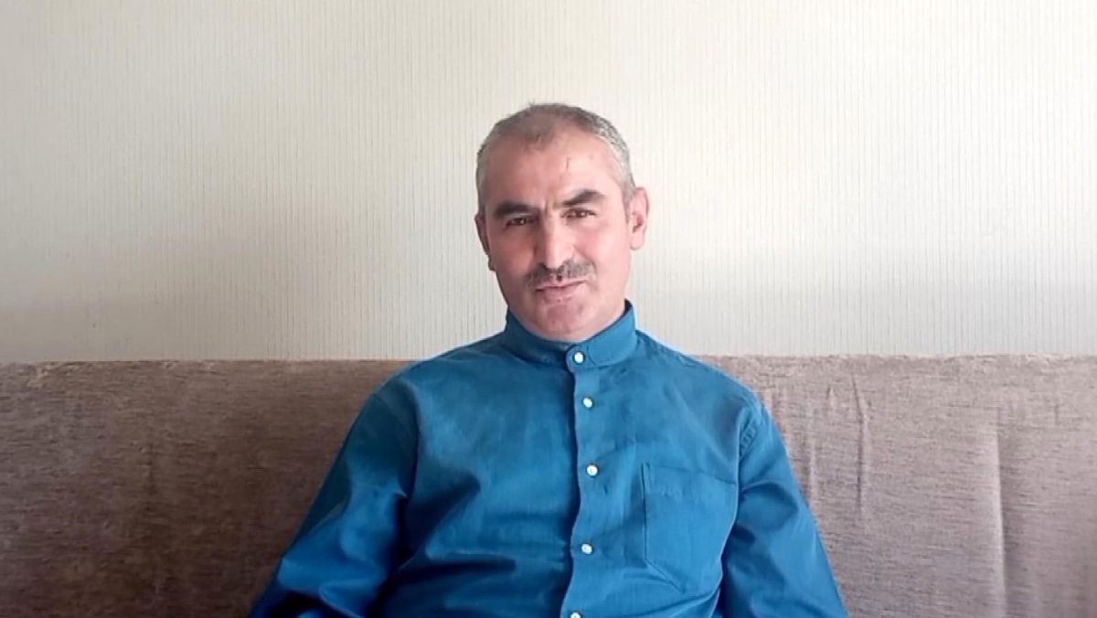 Hurda Buzdolaplarından Kayık Yaptı