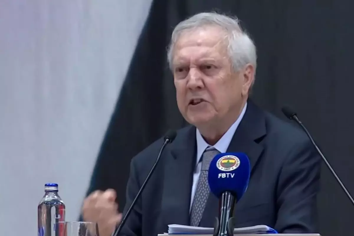 Aziz Yıldırım\'dan Ali Koç\'a bomba sözler: Fenerbahçe kötü olsun dediysem şerefsizim 