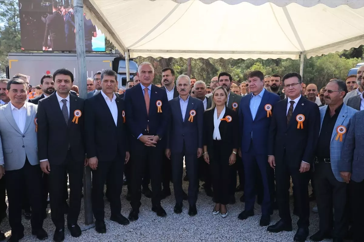 Antalya\'da Yeni Kavşaklarla Tasarruf Sağlanacak
