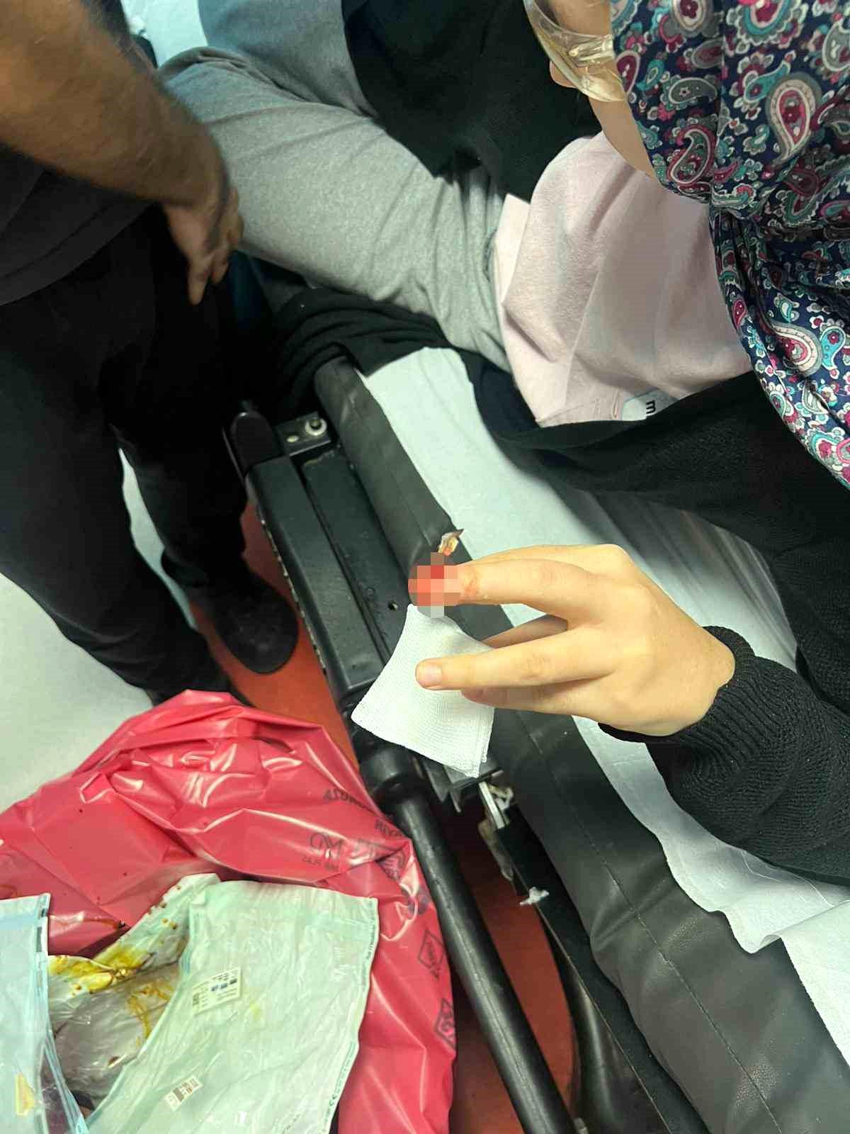Batman\'da Blendere Parmağını Kaptıran Kadın Kurtarıldı