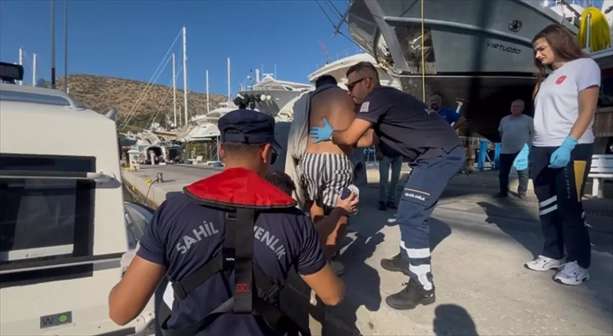 Bodrum\'da Tekne Kazası: Yaralı Tahliye Edildi