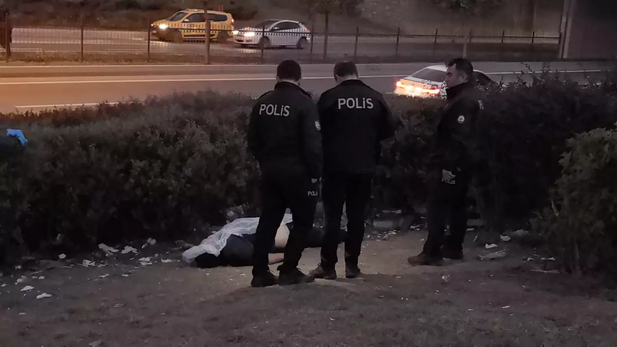 İnegöl\'de Yeşil Alanda Ceset Bulundu