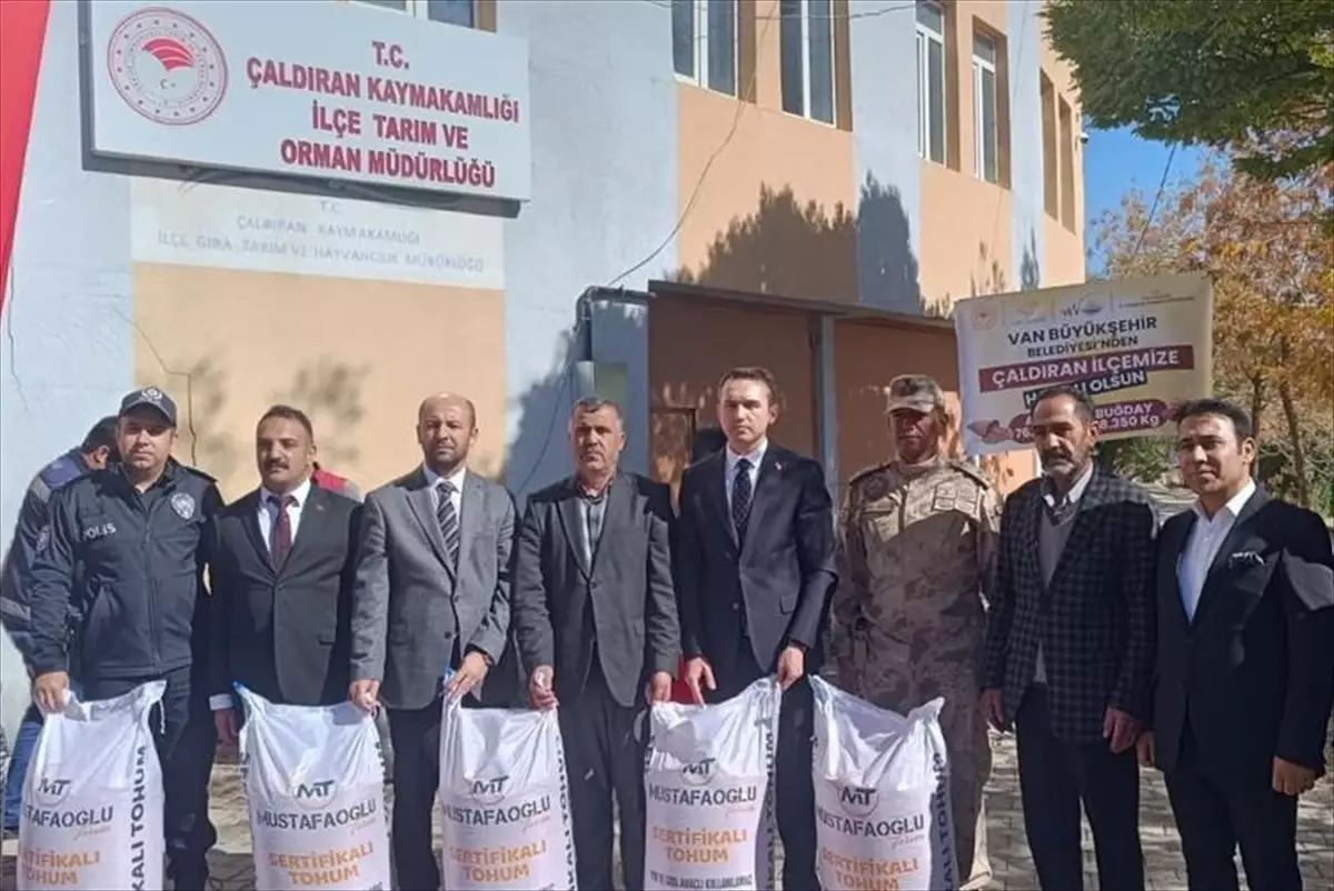 Çaldıran\'da Tohum Desteği