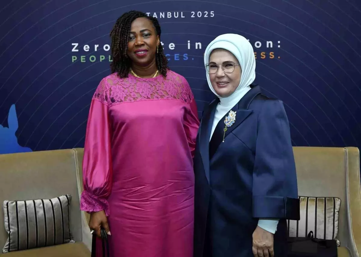 Emine Erdoğan, Sierra Leone Cumhurbaşkanı\'nın eşi Fatima Maada Bio ile görüştü