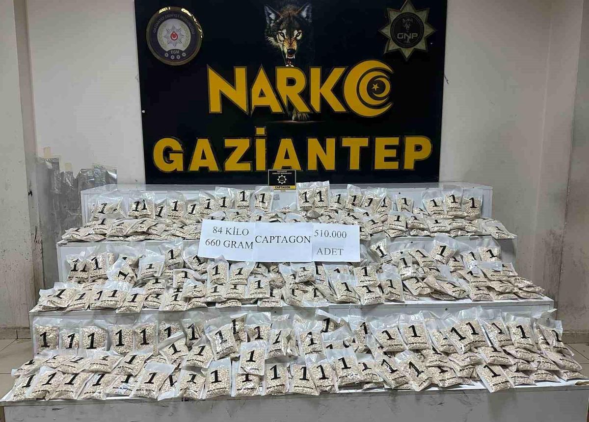 Gaziantep\'te 510 Bin Uyuşturucu Hap Ele Geçirildi