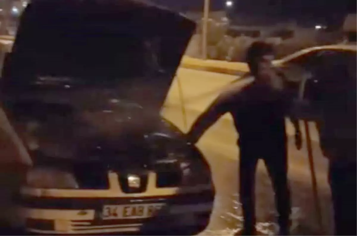 Gaziantep\'te Otomobil Yangını