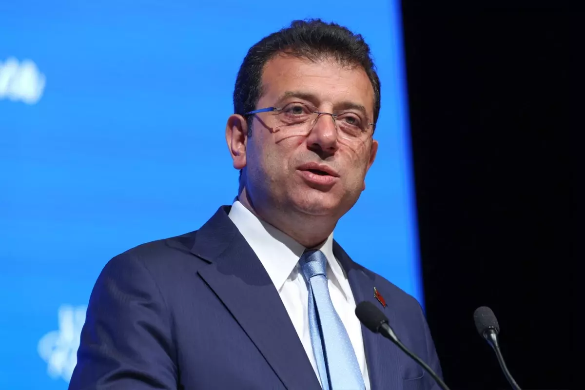 İmamoğlu\'nun "savcılara hakaret" davası düştü