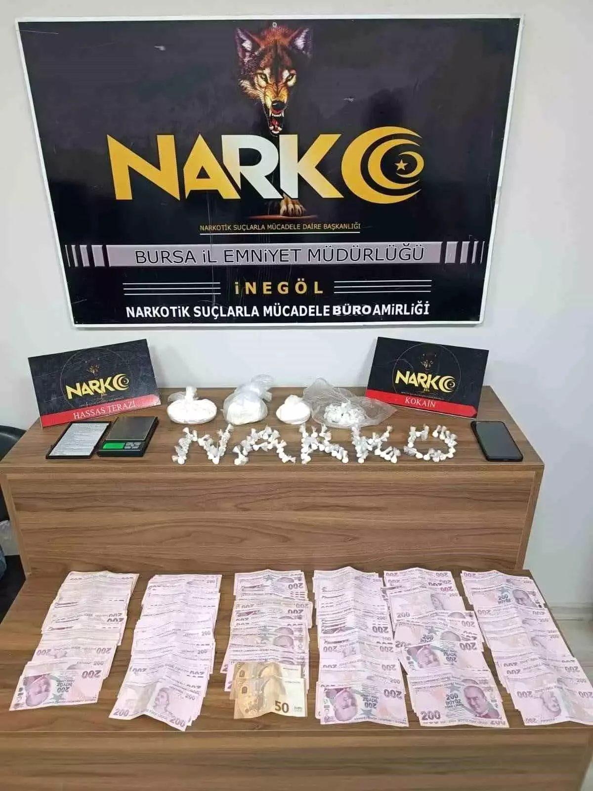 İnegöl\'de Uyuşturucu Operasyonu: 620 Gram Kokain Ele Geçirildi