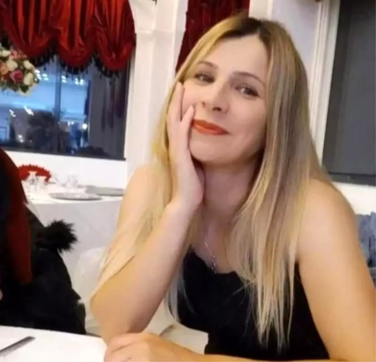 Dini nikahlı eşi tarafından boğazından bıçaklandı!