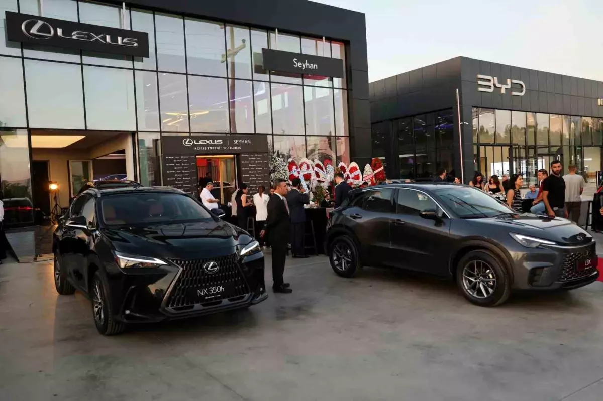 Lexus Adana Showroom\'unu Açtı