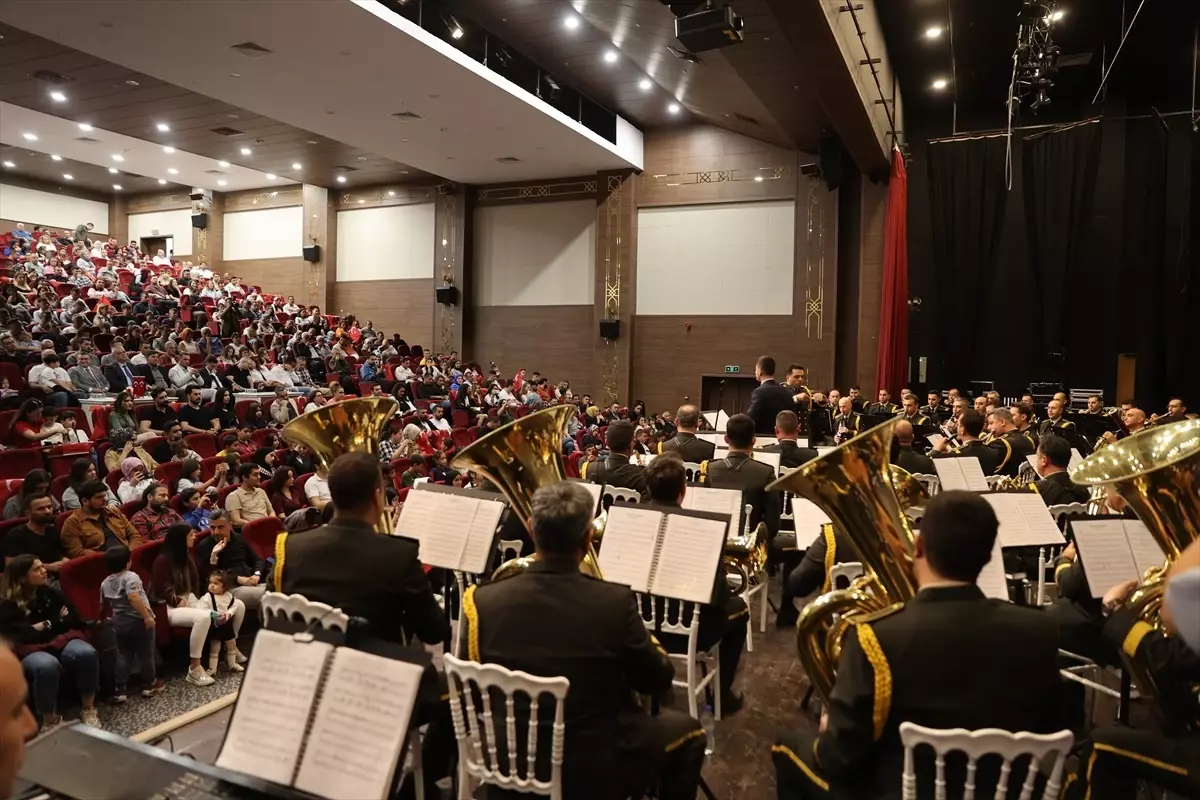 Mardin Festivali\'nde MSB Armoni Mızıkası Konseri