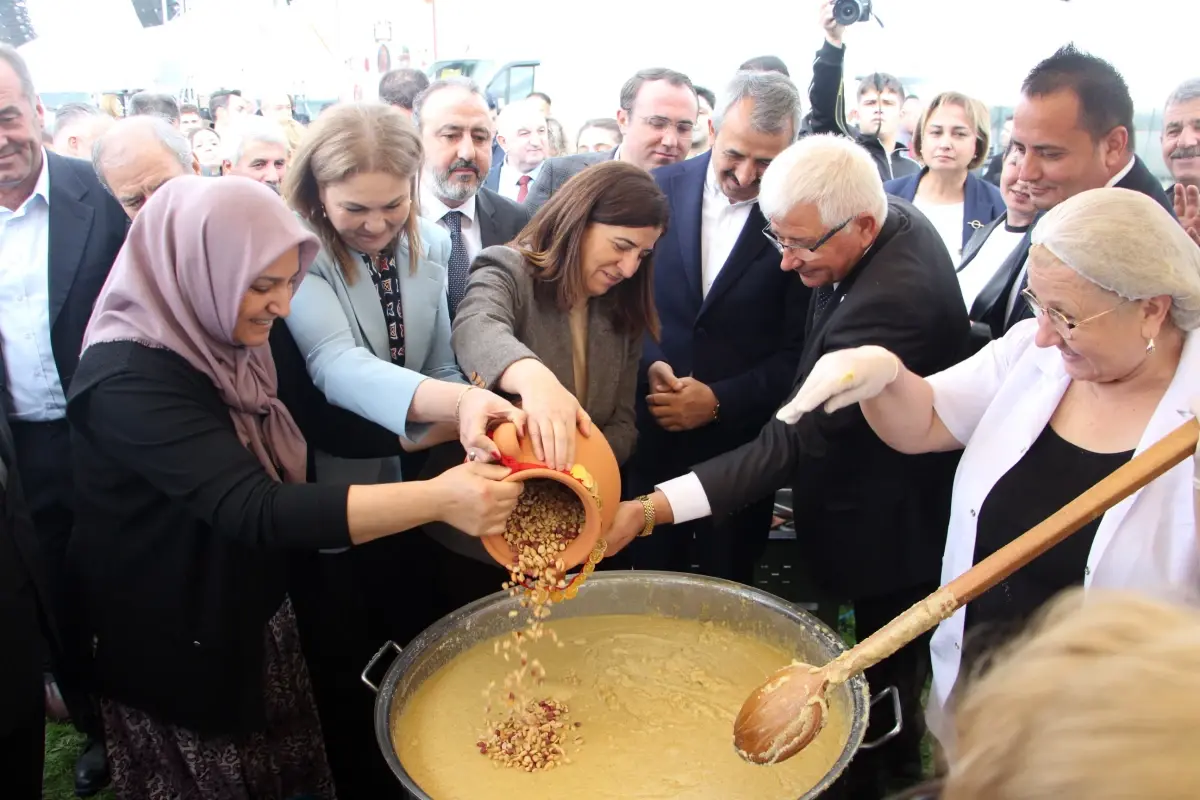 Edirne\'de İlk Fıstık Festivali Düzenlendi