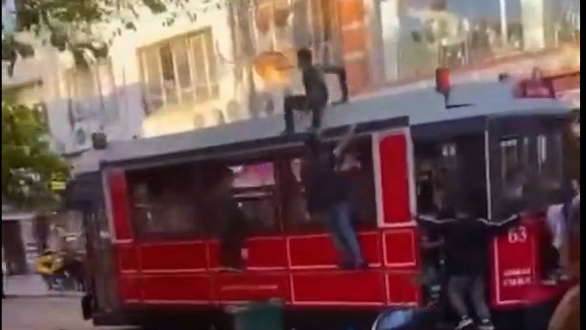Şanlıurfa\'da Motosiklet Kaza Korkusu Yaşattı