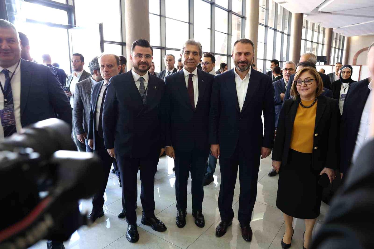 Yerel Yönetimler Toplantısı Gaziantep\'te Gerçekleşti