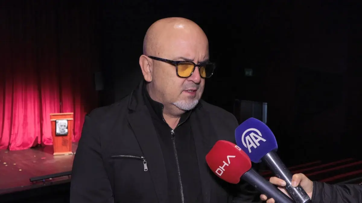 Sanat dünyası yasta! Arif Erkin Güzelbeyoğlu\'na son veda