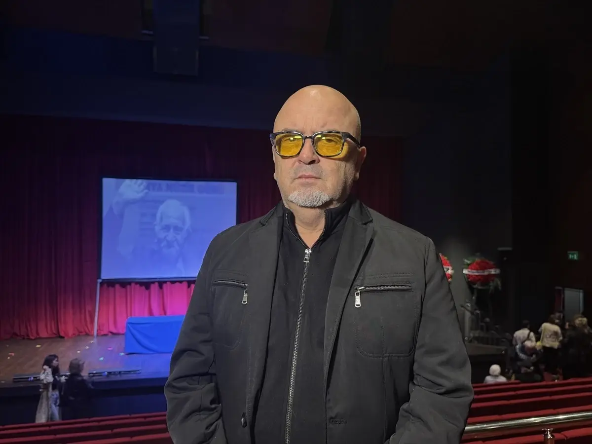 Memik Dede Arif Erkin Güzelbeyoğlu Son Yolculuğuna Uğurlandı