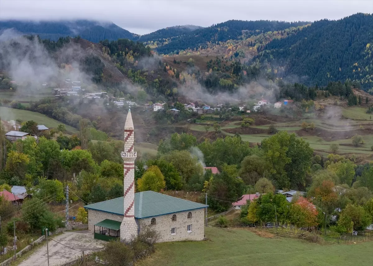 Artvin\'in Şavşat\'ı Sonbaharda Renk Cümbüşü Sunuyor
