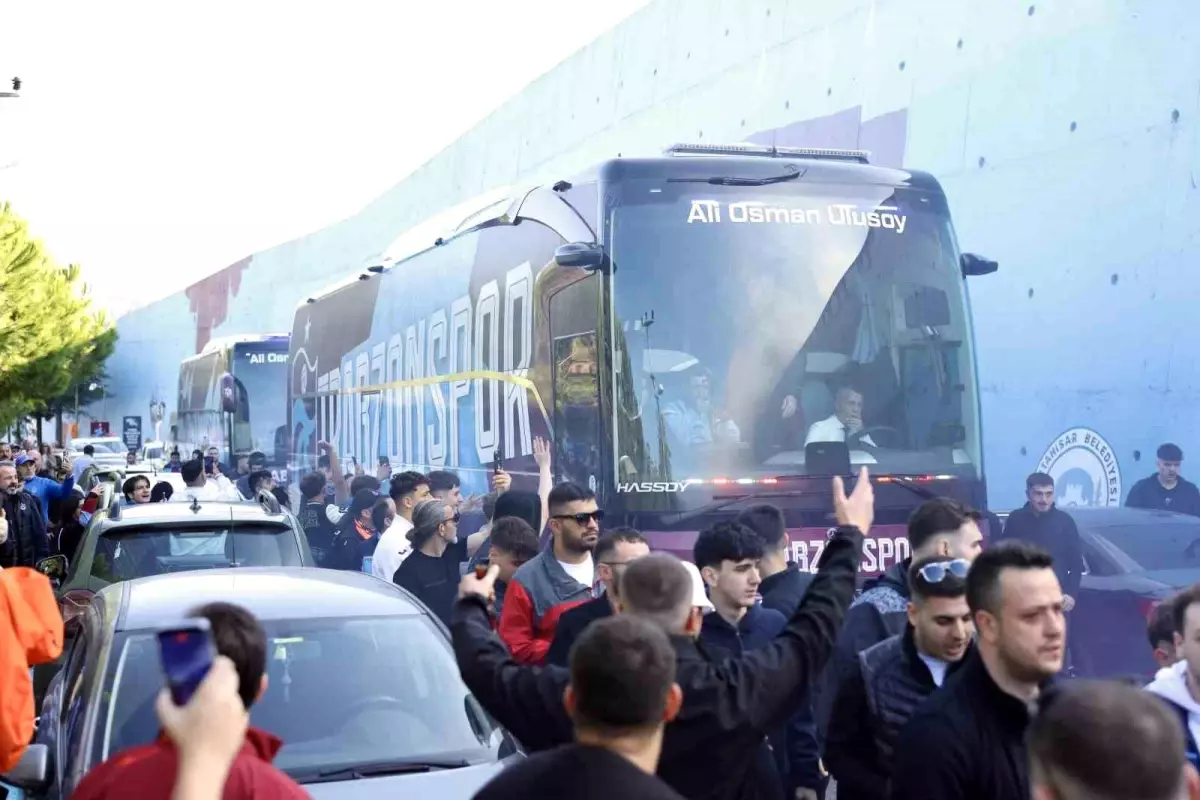 Trabzonspor Taraftarından Destek