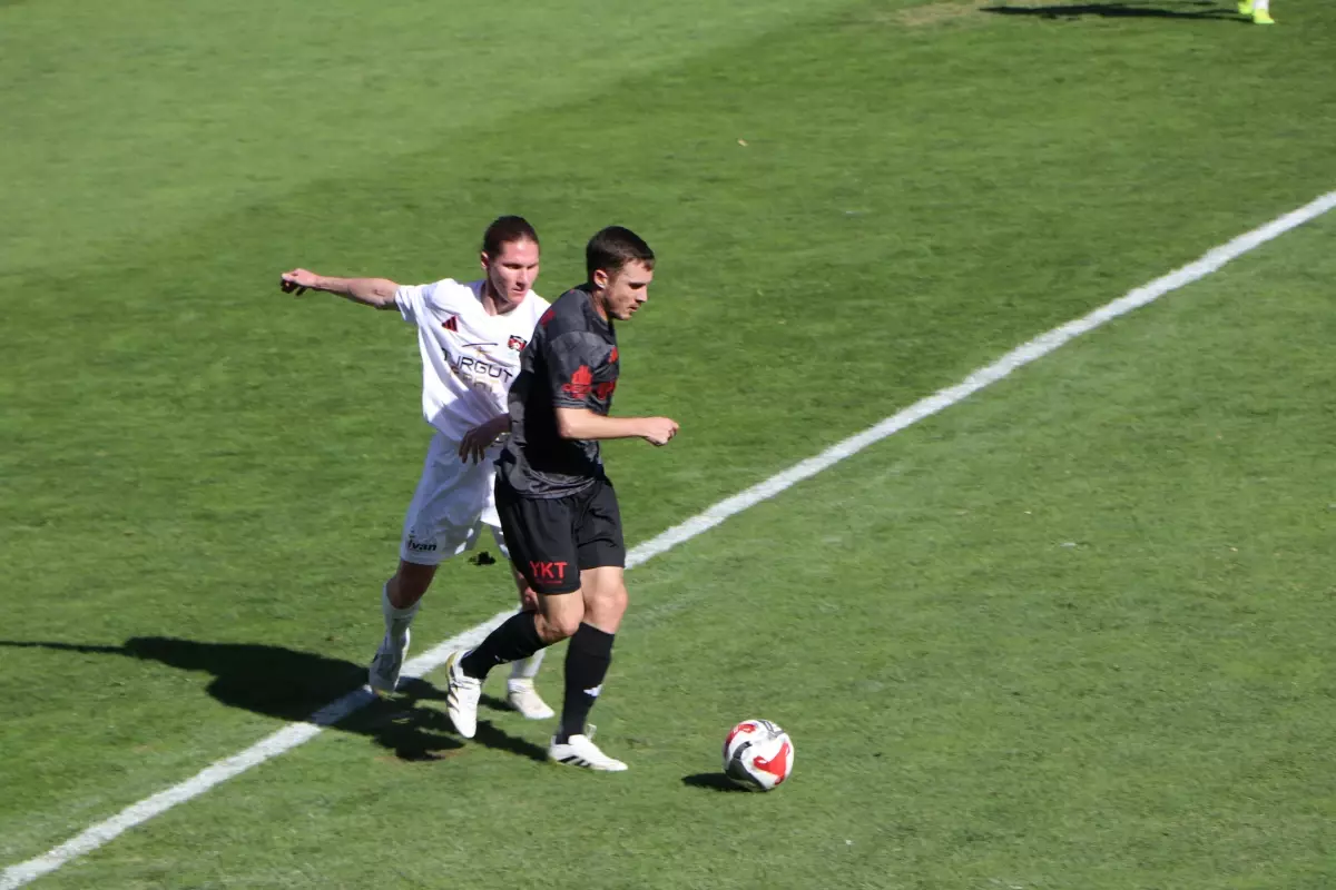 Van Spor ve Pendikspor Berabere Kaldı