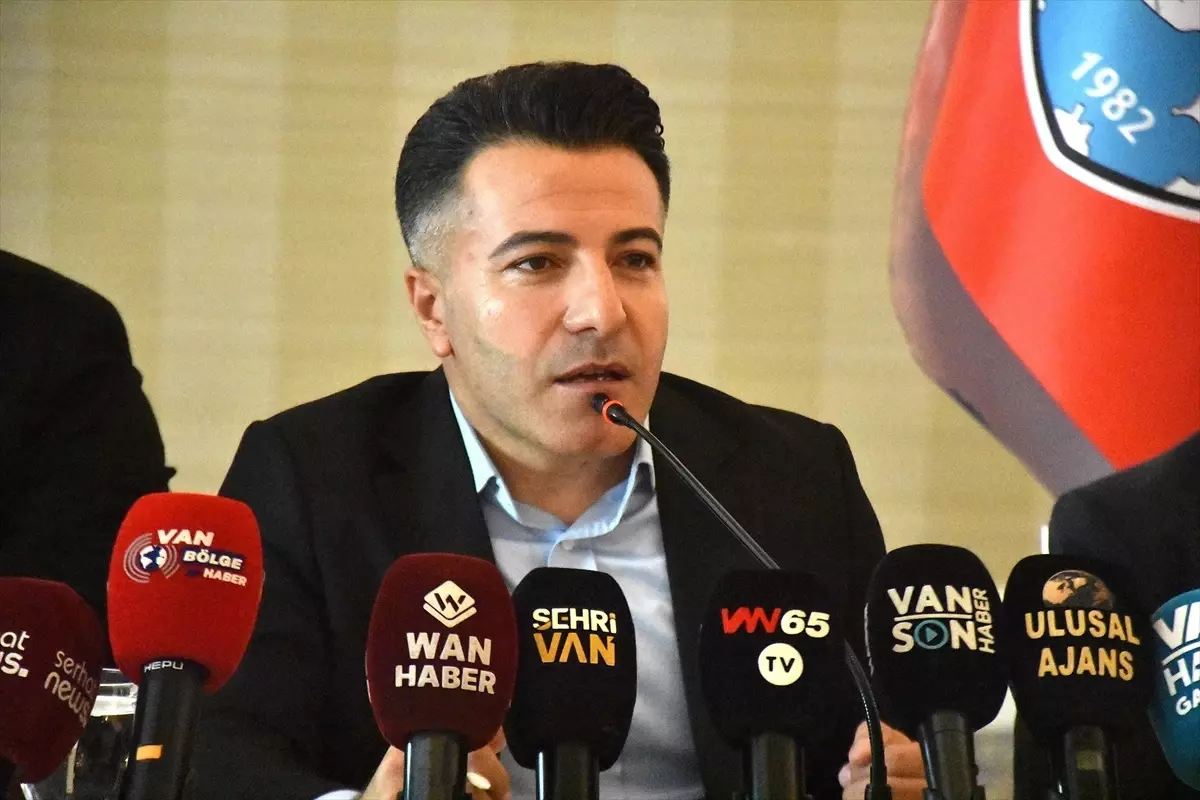 Vanspor Başkanı: Amacımız İleriye Taşımak