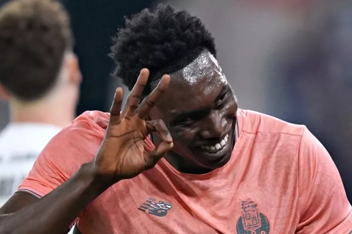 Yeni bir yıldız doğuyor! 60. dakikada oyuna girdi, 73\'e kadar hat-trick yaptı