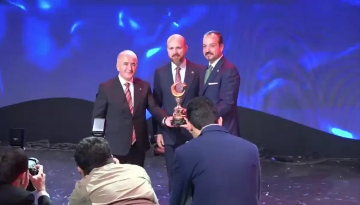 Türk Dünyası İçin Hazar Şiir Akşamları