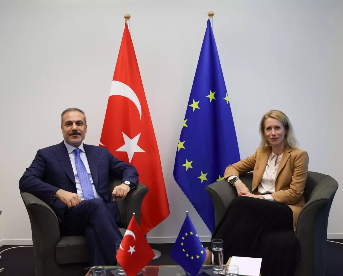 Fidan, Lüksemburg\'da Kallas ile Görüştü