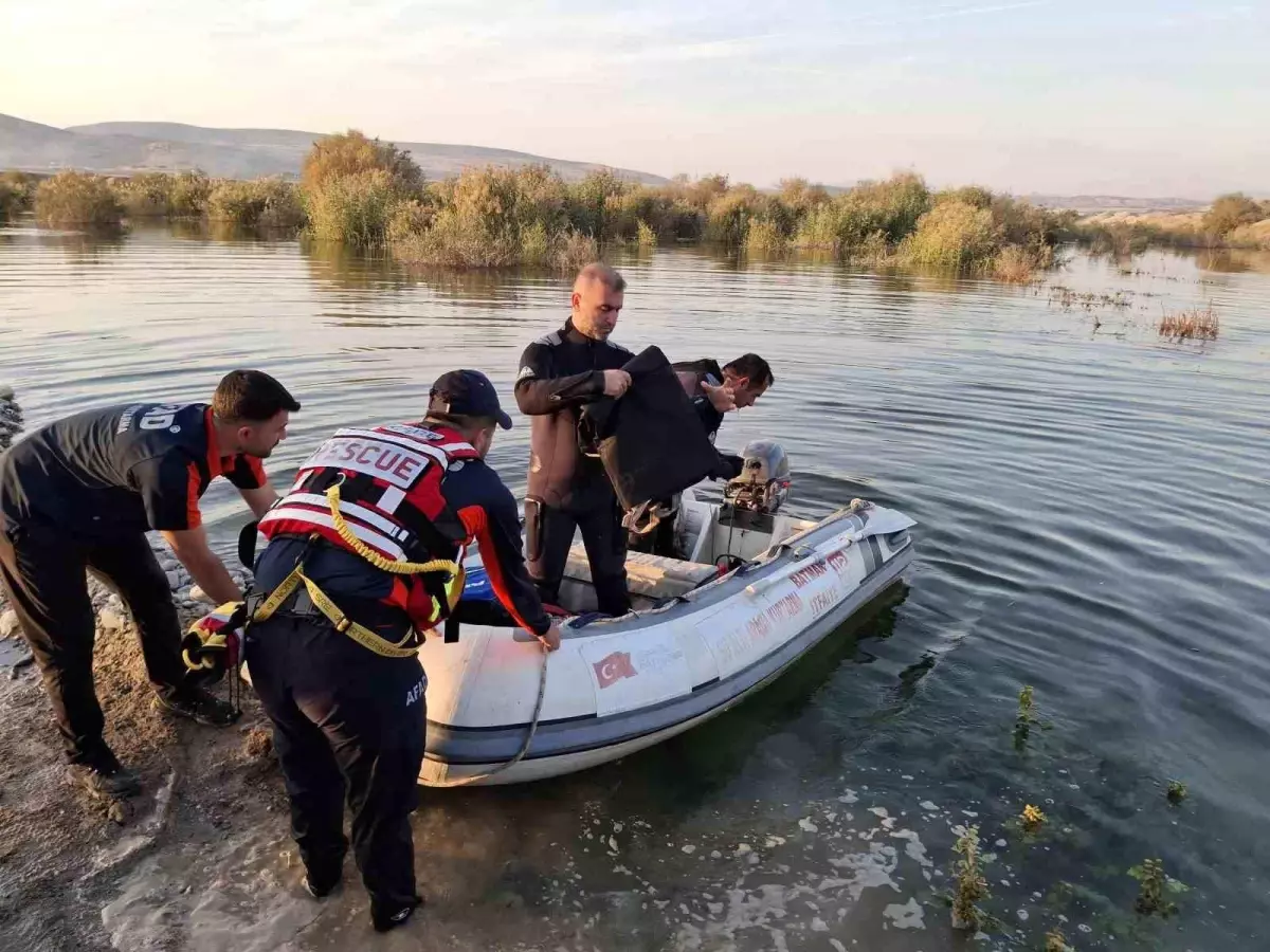 Batman\'da Baraj Suyuna Mahsur Kalan Aile Kurtarıldı